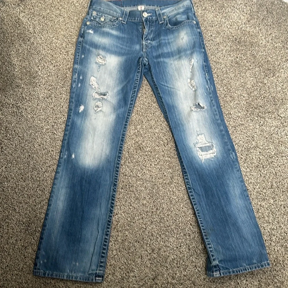 True religion blue distressed jeans size 32